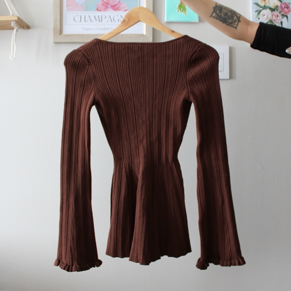 H&M Divided 2-Piece Set - Picture 4 of 14